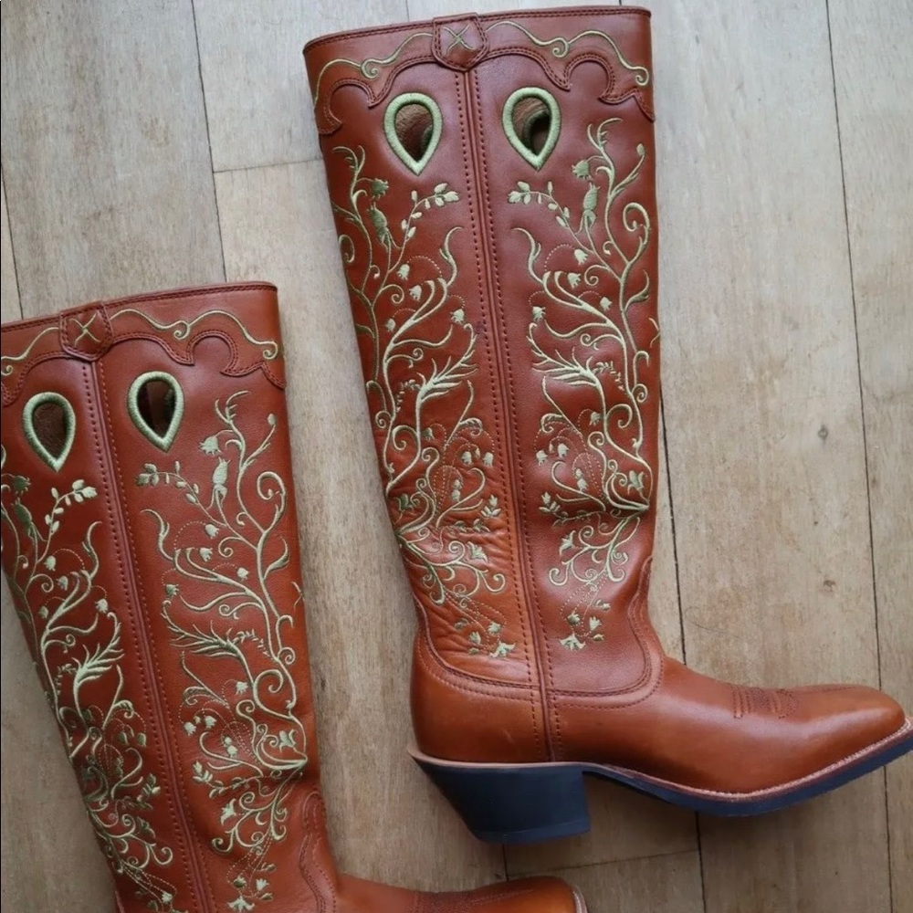 Twisted X tall Boots Excellent Condition